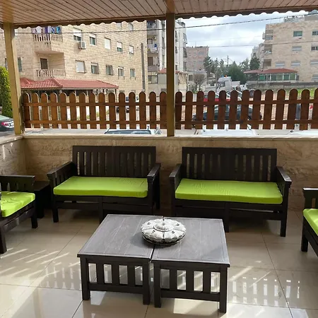 Gather 'N' Gab Gateway Amman Esterno foto