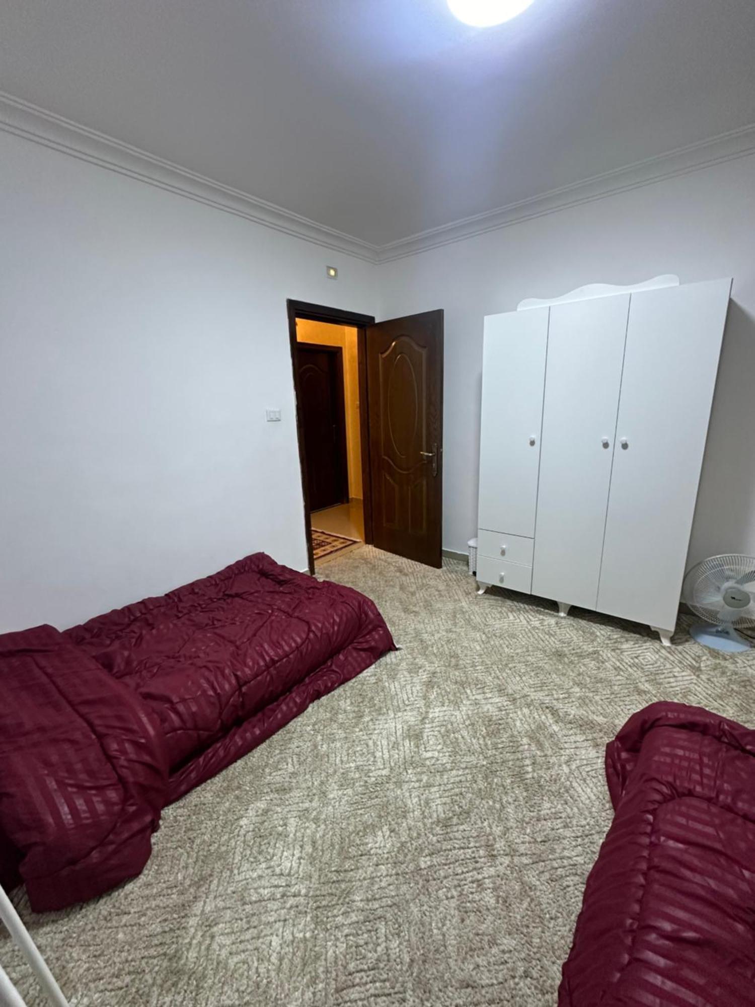 Apartment Gather 'n' Gab Gateway